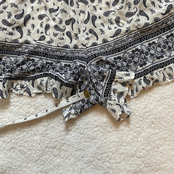 Exist romper ruffle hem pockets tassle tie back - Picture 5 of 7